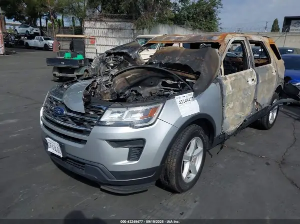 1FM5K8B88KGB27019 2019 FORD EXPLORER - Image 2