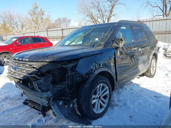 1FM5K8B89HGA02619 2017 FORD EXPLORER - Image 2