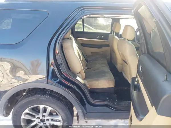 1FM5K8B89HGA02619 2017 FORD EXPLORER - Image 8