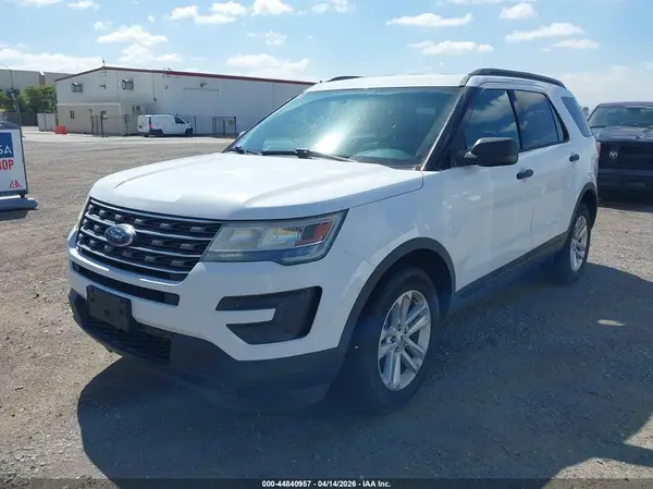 1FM5K8B89HGA04726 2017 FORD EXPLORER - Image 2