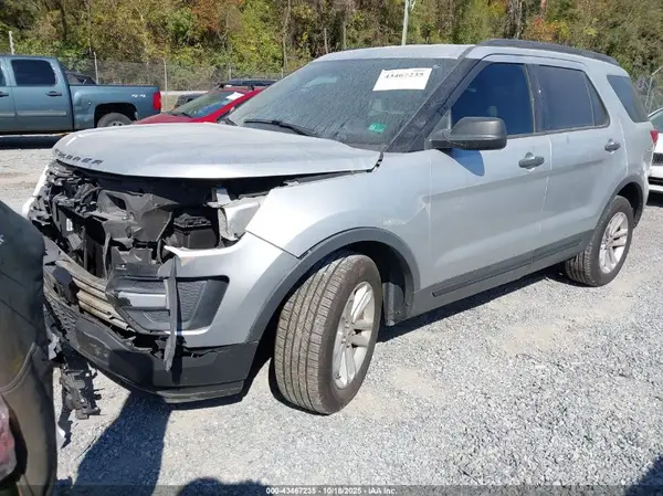 1FM5K8B89HGC30166 2017 FORD EXPLORER - Image 2