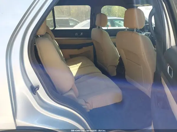 1FM5K8B89HGC30166 2017 FORD EXPLORER - Image 8