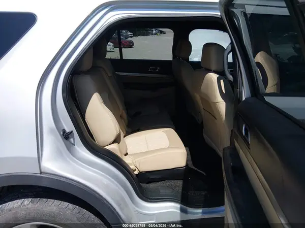 1FM5K8B89HGC84535 2017 FORD EXPLORER - Image 8