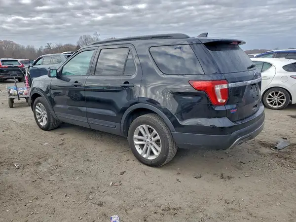 1FM5K8B89HGC97852 2017 FORD EXPLORER - Image 2