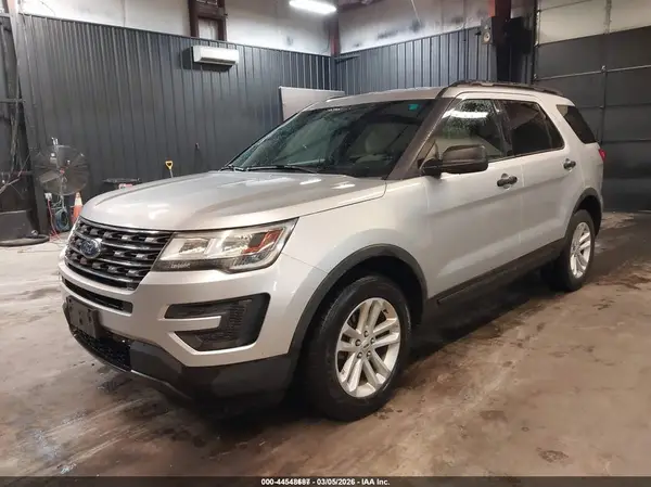 1FM5K8B89HGD23074 2017 FORD EXPLORER - Image 2