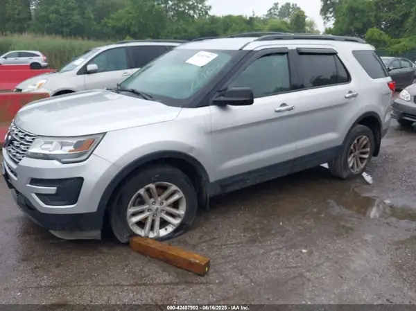 1FM5K8B89HGD50291 2017 FORD EXPLORER - Image 2