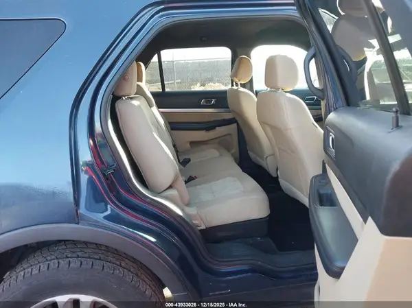 1FM5K8B89HGD73814 2017 FORD EXPLORER - Image 8