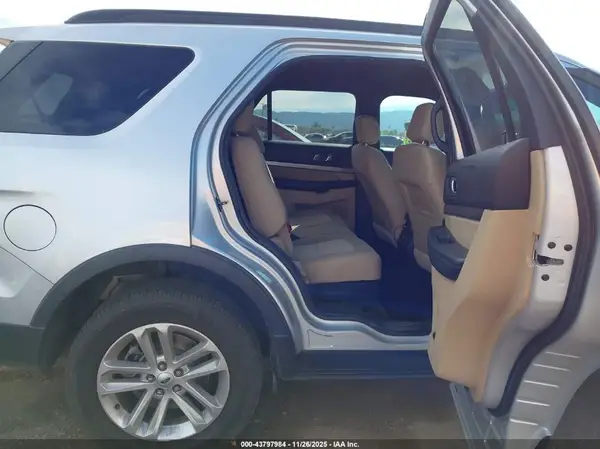 1FM5K8B8XGGC94912 2016 FORD EXPLORER - Image 8
