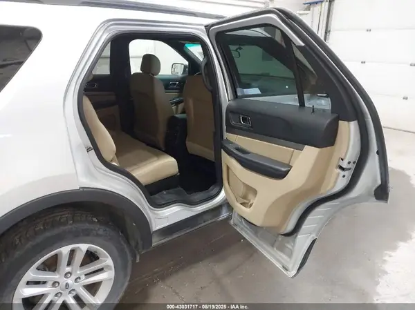 1FM5K8B8XGGC95011 2016 FORD EXPLORER - Image 8