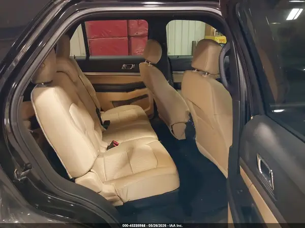 1FM5K8B8XHGD58805 2017 FORD EXPLORER - Image 8