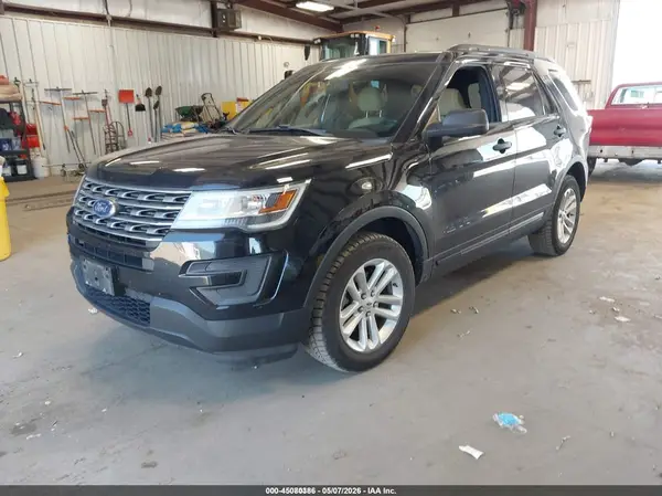 1FM5K8B8XHGD72235 2017 FORD EXPLORER - Image 2
