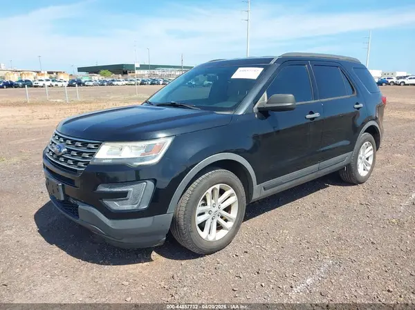 1FM5K8B8XHGE14192 2017 FORD EXPLORER - Image 2