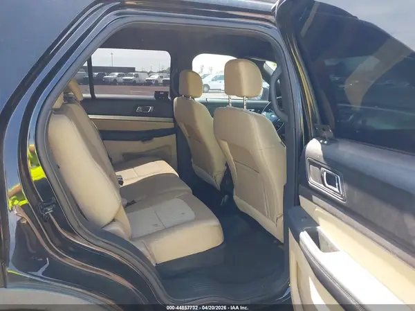 1FM5K8B8XHGE14192 2017 FORD EXPLORER - Image 8