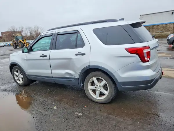 1FM5K8B8XJGB60540 2018 FORD EXPLORER - Image 2