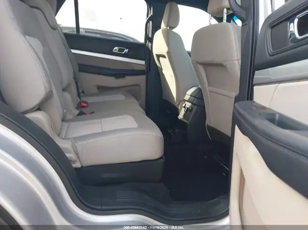 1FM5K8B8XKGA18397 2019 FORD EXPLORER - Image 8