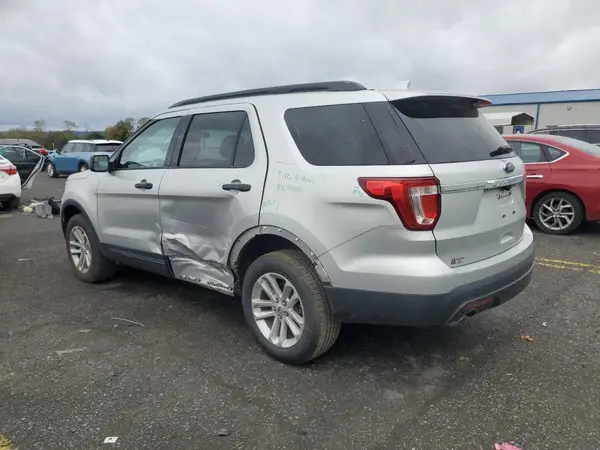 1FM5K8BH1GGB25216 2016 FORD EXPLORER - Image 2