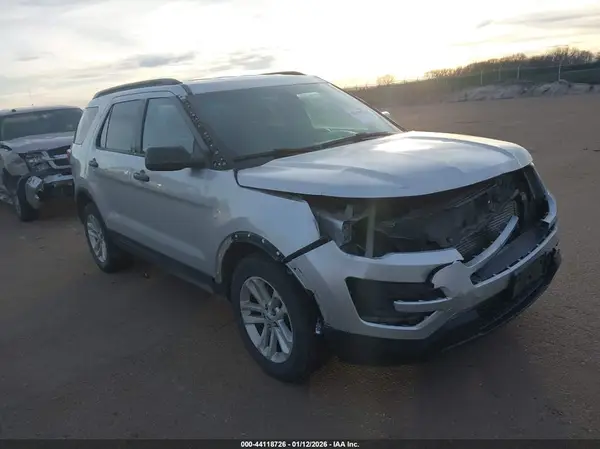 1FM5K8BH3HGB68358 2017 FORD EXPLORER - Image 1
