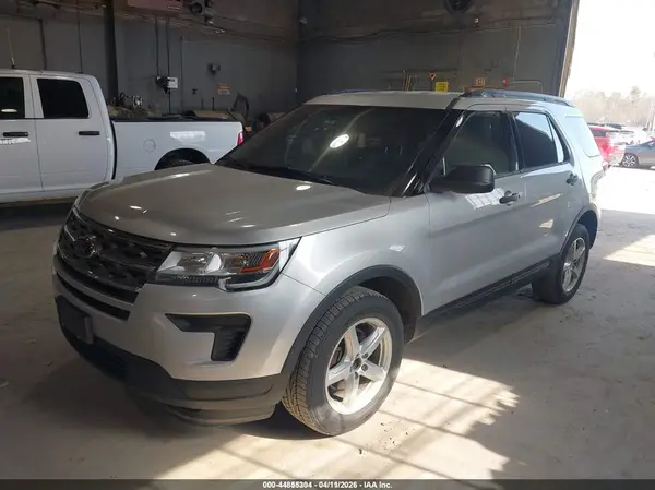 1FM5K8BH4JGB95235 2018 FORD EXPLORER - Image 2
