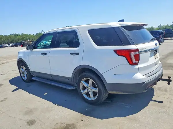 1FM5K8BH4KGA00008 2019 FORD EXPLORER - Image 2