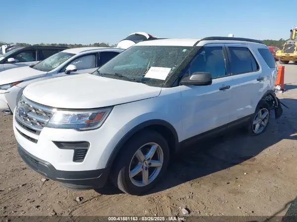 1FM5K8BH5KGA42817 2019 FORD EXPLORER - Image 2