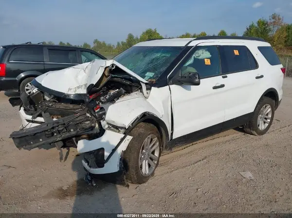 1FM5K8BH6HGA06028 2017 FORD EXPLORER - Image 2