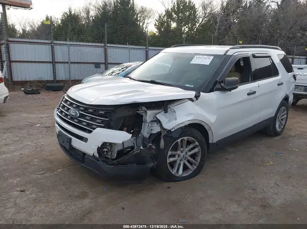 1FM5K8BH6HGC08058 2017 FORD EXPLORER - Image 2