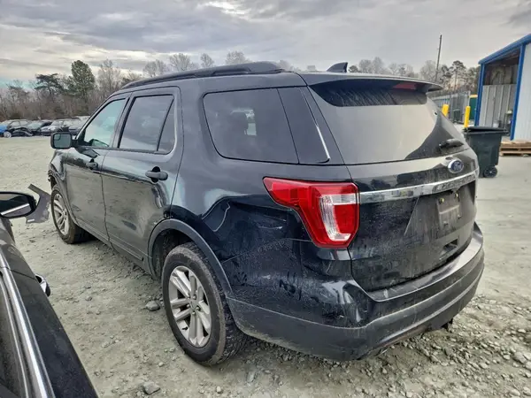 1FM5K8BH6HGC28438 2017 FORD EXPLORER - Image 2