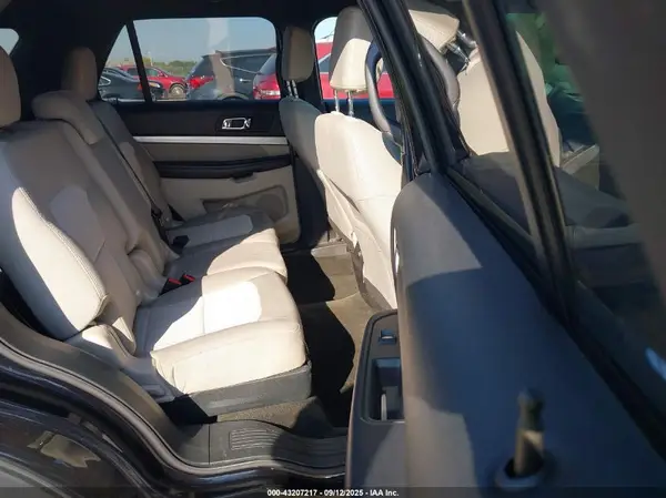 1FM5K8BH7JGB11733 2018 FORD EXPLORER - Image 8