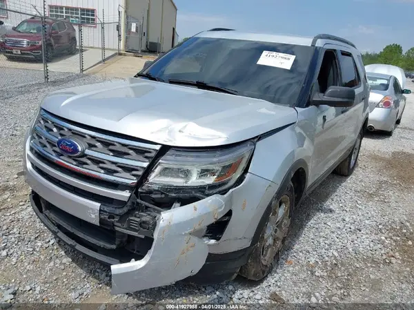 1FM5K8BH7JGB18858 2018 FORD EXPLORER - Image 2