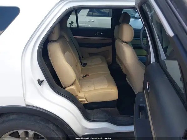 1FM5K8BH9HGC32127 2017 FORD EXPLORER - Image 8