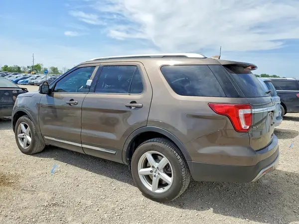 1FM5K8D80GGA01127 2016 FORD EXPLORER - Image 2