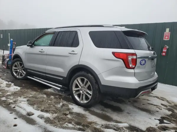 1FM5K8D80GGA17215 2016 FORD EXPLORER - Image 2
