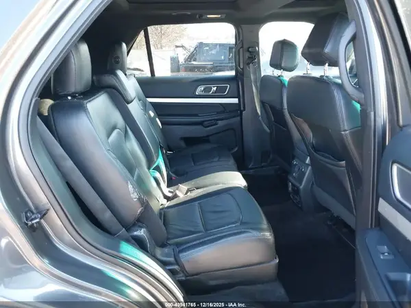 1FM5K8D80GGA22057 2016 FORD EXPLORER - Image 8