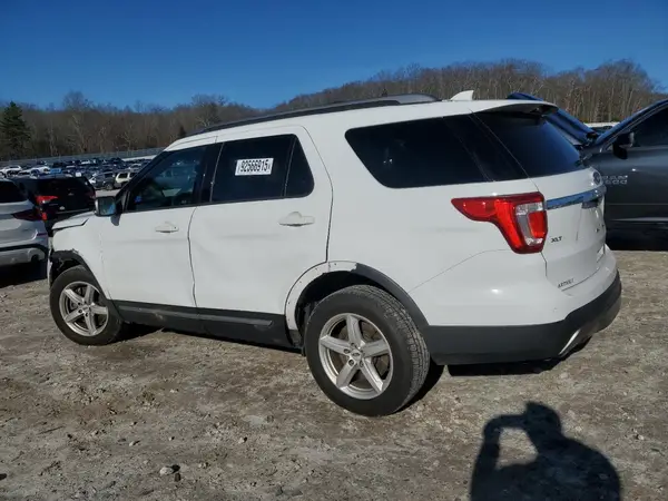 1FM5K8D80GGA31745 2016 FORD EXPLORER - Image 2