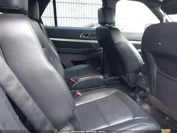 1FM5K8D80GGA32877 2016 FORD EXPLORER - Image 8