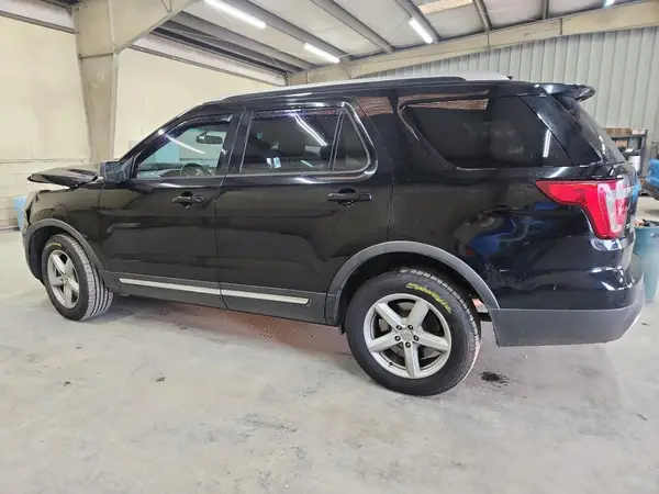 1FM5K8D80GGA36573 2016 FORD EXPLORER - Image 2
