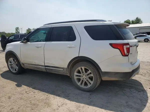 1FM5K8D80GGA38839 2016 FORD EXPLORER - Image 2