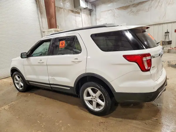 1FM5K8D80GGA50702 2016 FORD EXPLORER - Image 2