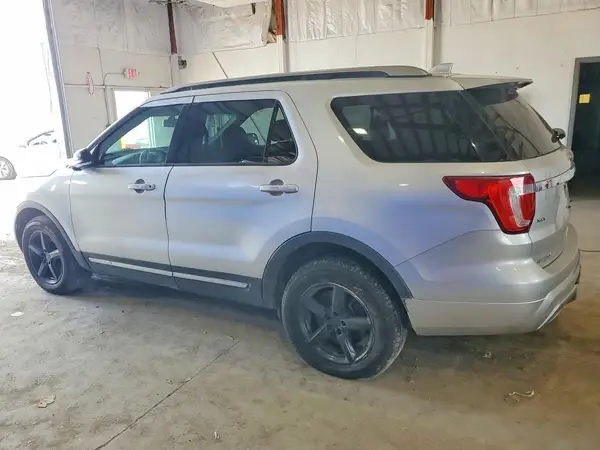 1FM5K8D80GGA83814 2016 FORD EXPLORER - Image 2