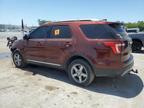 1FM5K8D80GGB00899 2016 FORD EXPLORER - Image 2