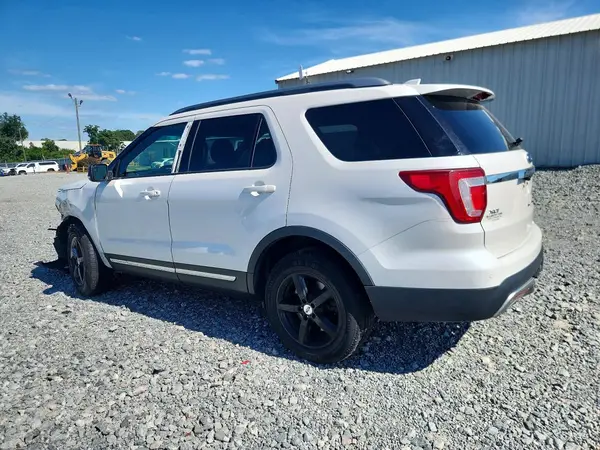 1FM5K8D80GGB02880 2016 FORD EXPLORER - Image 2
