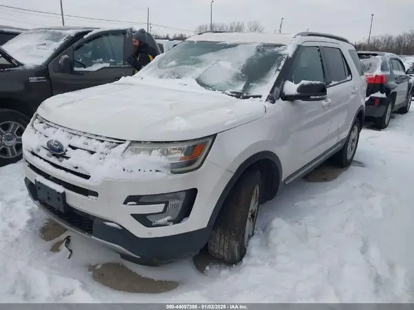 1FM5K8D80GGB32221 2016 FORD EXPLORER - Image 2