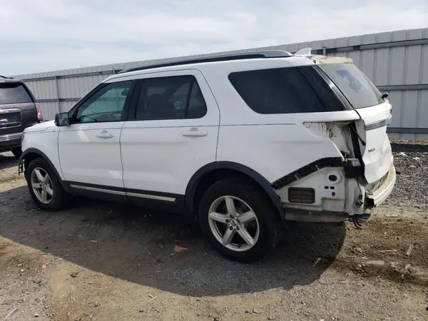1FM5K8D80GGB39850 2016 FORD EXPLORER - Image 2
