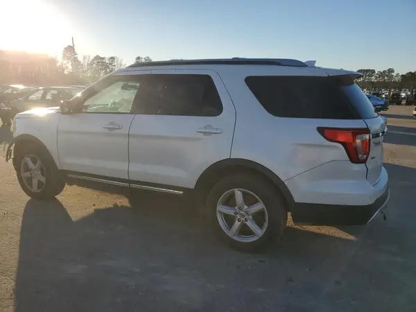 1FM5K8D80GGB69432 2016 FORD EXPLORER - Image 2