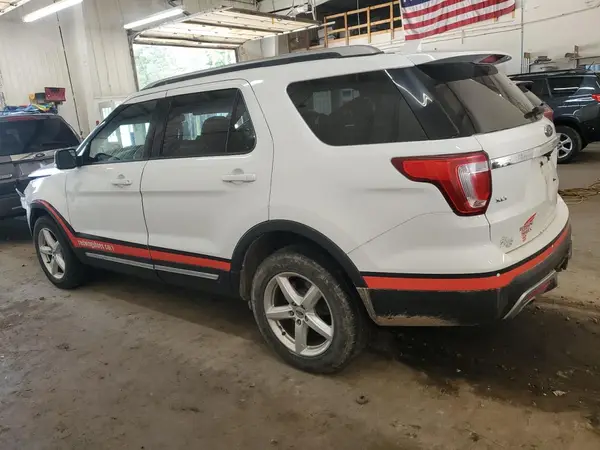 1FM5K8D80GGB88546 2016 FORD EXPLORER - Image 2