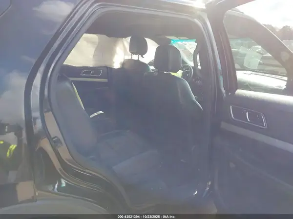 1FM5K8D80GGC38278 2016 FORD EXPLORER - Image 8