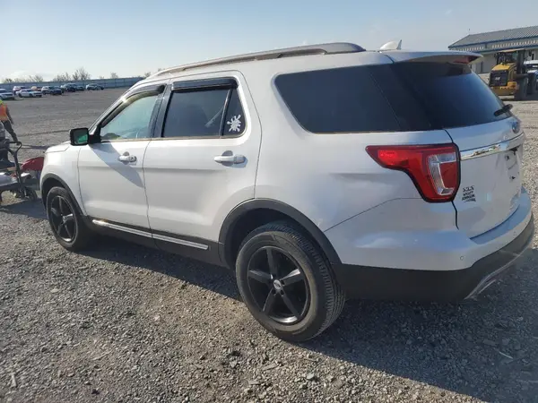 1FM5K8D80GGD08801 2016 FORD EXPLORER - Image 2