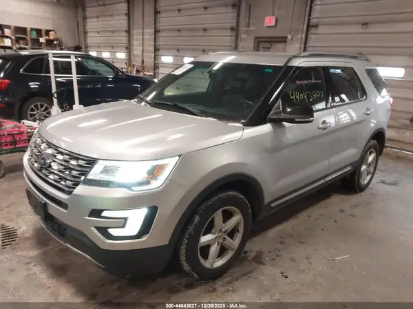 1FM5K8D80GGD24383 2016 FORD EXPLORER - Image 2