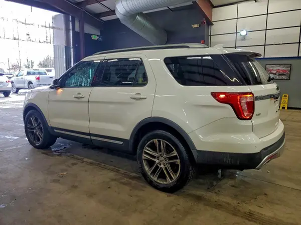 1FM5K8D80GGD33178 2016 FORD EXPLORER - Image 2