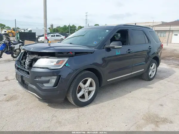 1FM5K8D80HGA02098 2017 FORD EXPLORER - Image 2